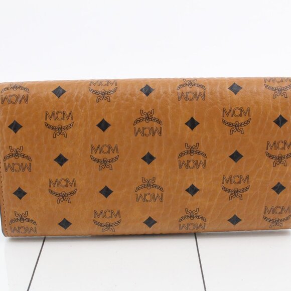 NWT MCM Trifold Wallet in Visetos Original - Picture 2 of 7